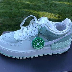 Women’s Air Force 1 Shadow